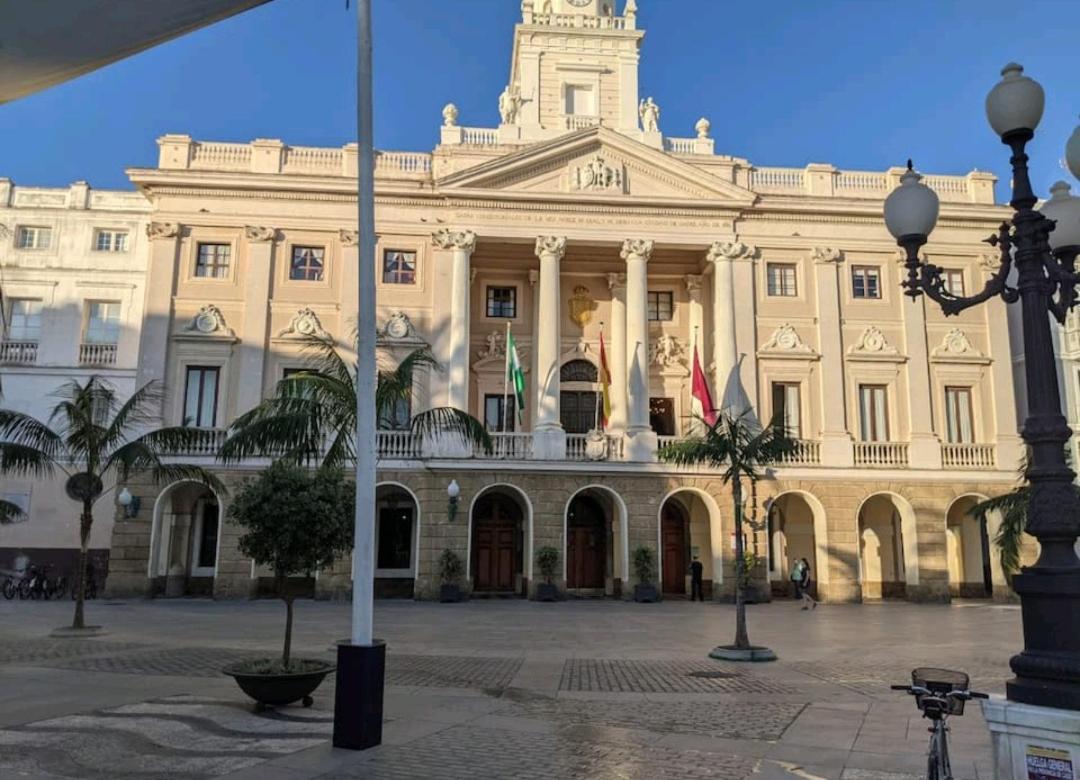 Lindo piso en el centro histórico de Cádiz Apartamento Exterior foto